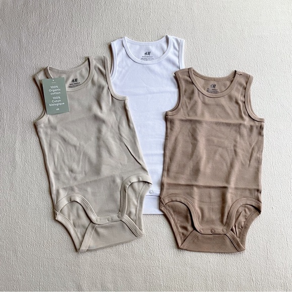 H&M Other - H&M | 3-Piece Gender Neutral / Unisex / Boy / Girl Sleeveless Tank Bodysuit Set